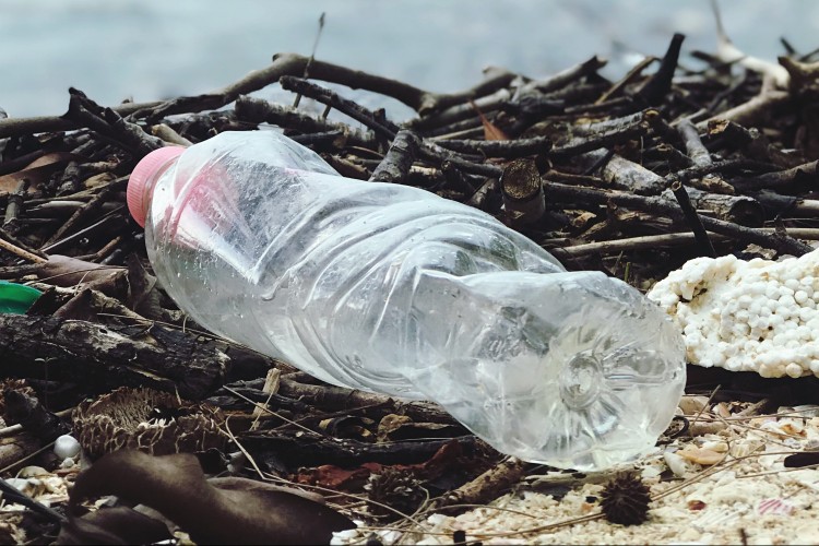 Tízből kilencen támogatják a műanyagok visszaszorítását