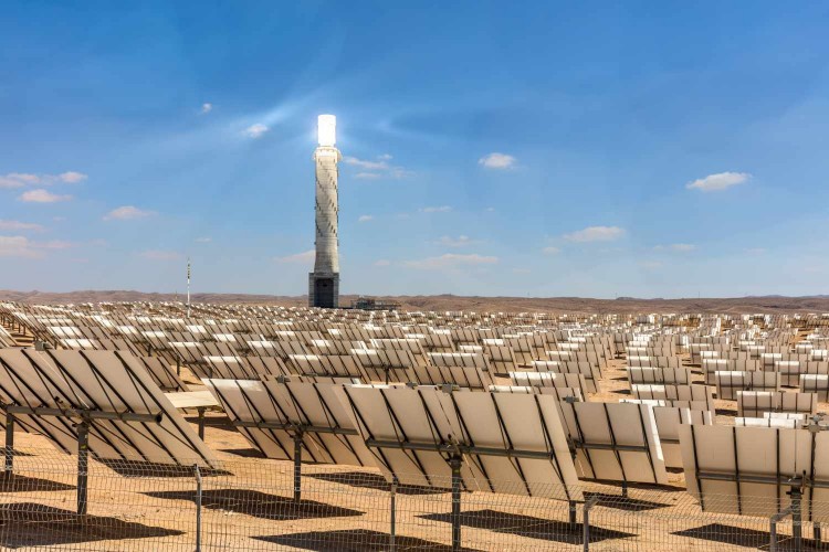 A világ első kéttornyú naperőműve 1,8 milliárd kWh-t fog termelni évente