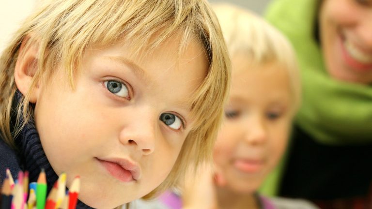 A nagy világon e kívül… 4.rész: Egymásra mutogatunk