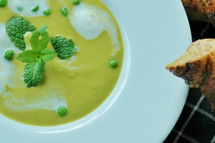 A húsmentes ételek valóban fenntarthatóbbak? – Vegetáriánus és hústartalmú ételek fenntarthatóságának értékelése, különös tekintettel az élelmiszer-pazarlásra (I. rész.)