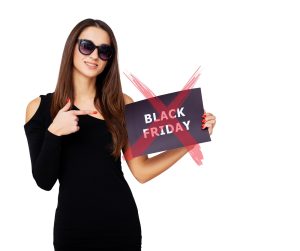 Egyszerre zúdulnak ránk az akciók és a „Ne vásárolj semmit!” kampányok